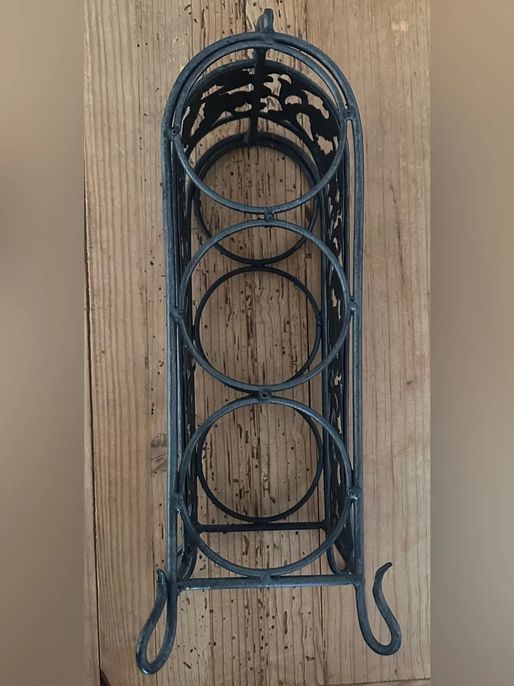 Decorative Wrought Iron 3 Bottle Wine Holder Distressed Black & Gray Pre-owned